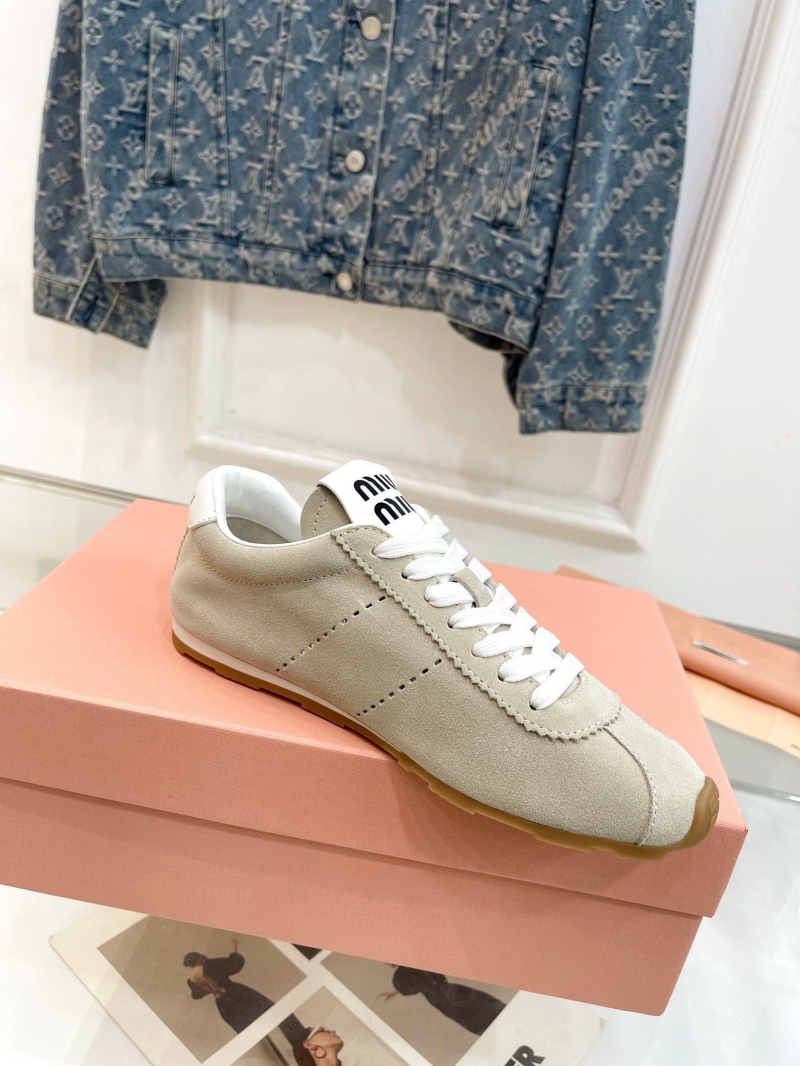 Miu Miu Casual Shoes